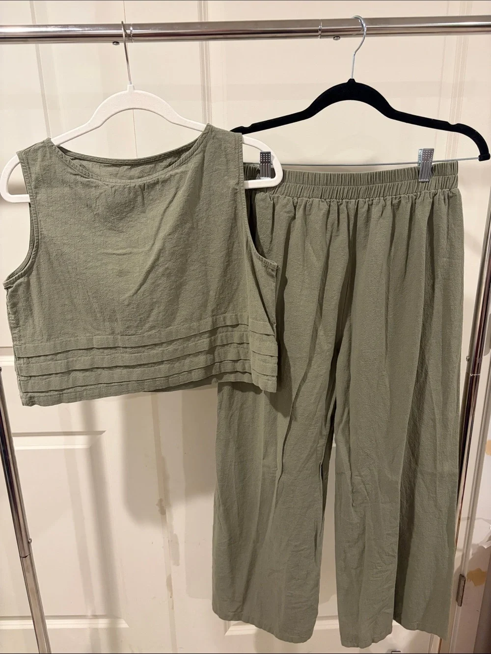 Women's Olive Green Two-Piece Crop Top & Wide-Leg Pants Set
